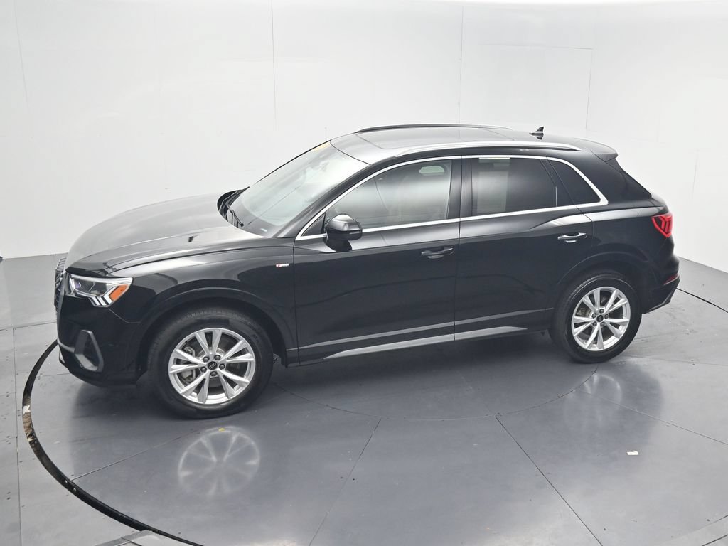 Used 2025 Audi Q3 2.0T Premium AWD/4WD image 46