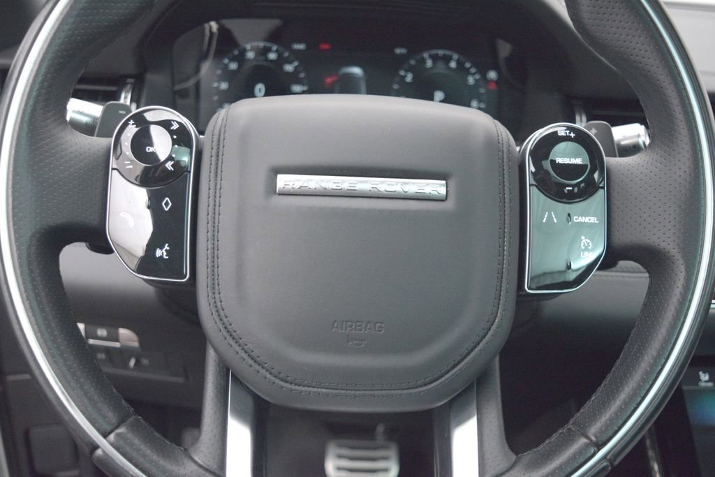 Used 2020 Land Rover Range Rover Evoque R-Dynamic SE image 26