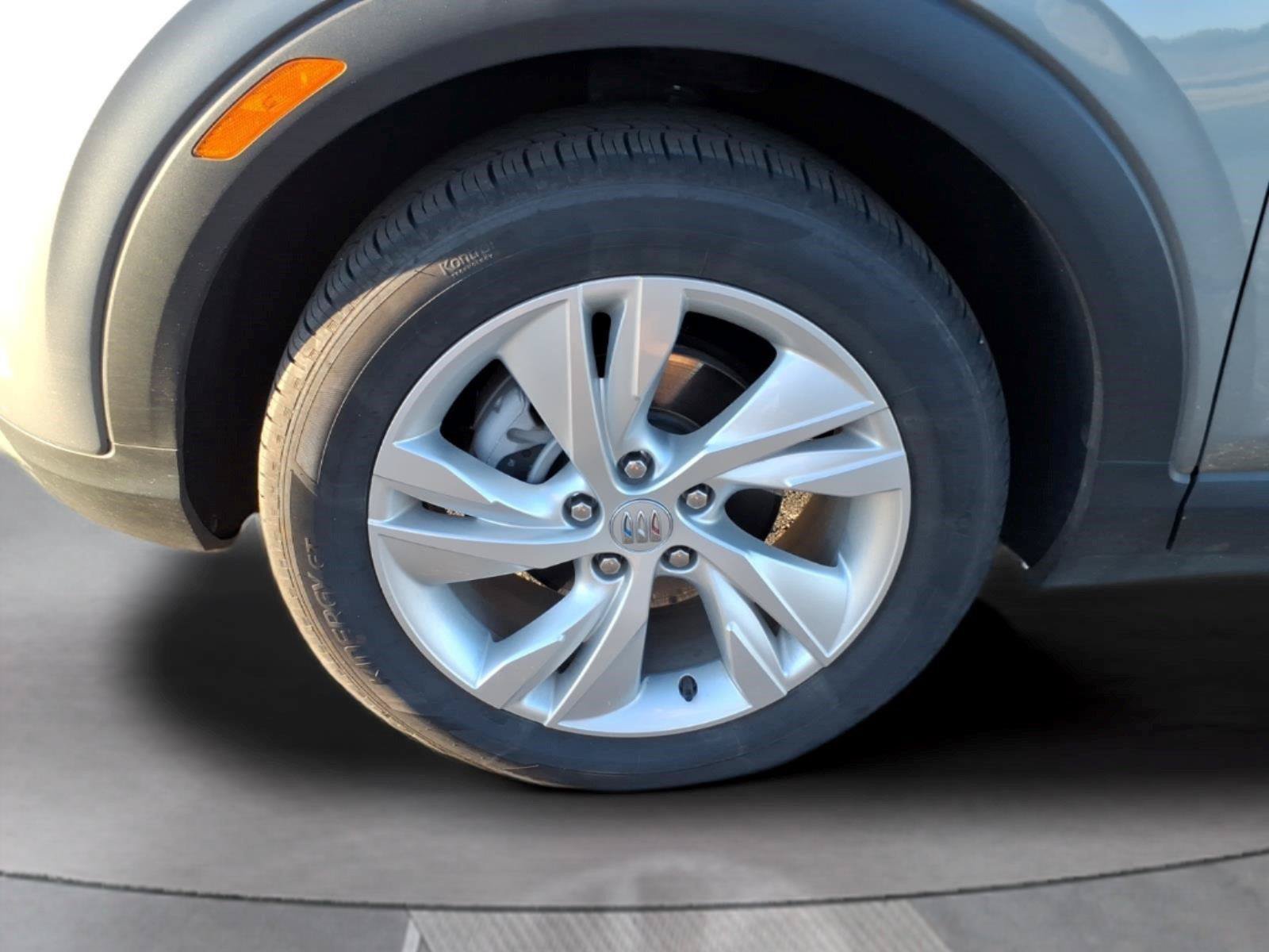 Certified 2026 Buick Encore GX Preferred FWD image 9