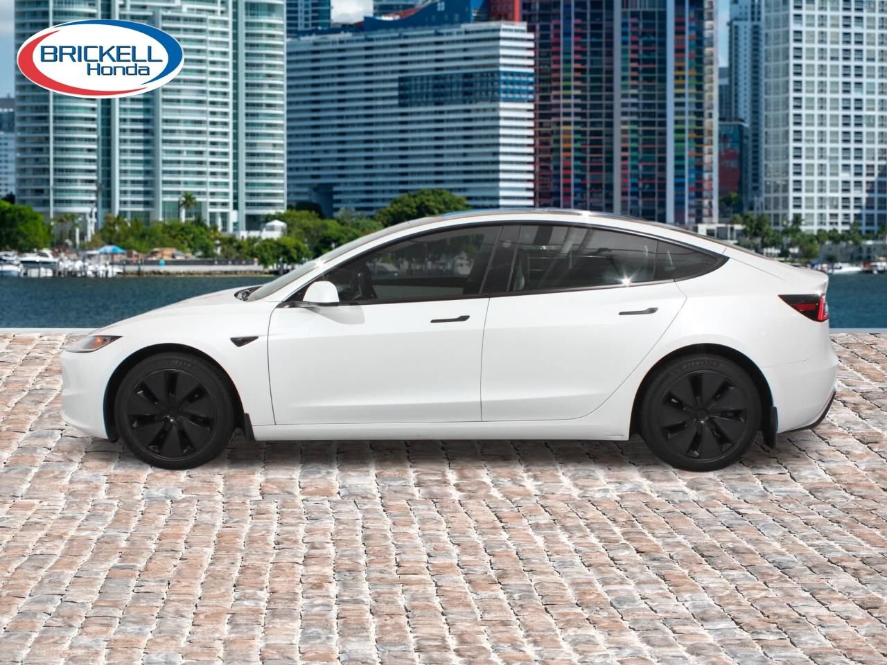 Used 2024 Tesla Model 3 Standard Range RWD image 2