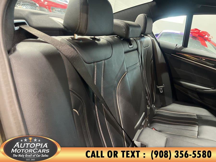 Used 2020 BMW 530i xDrive w/ Premium Package AWD/4WD image 14
