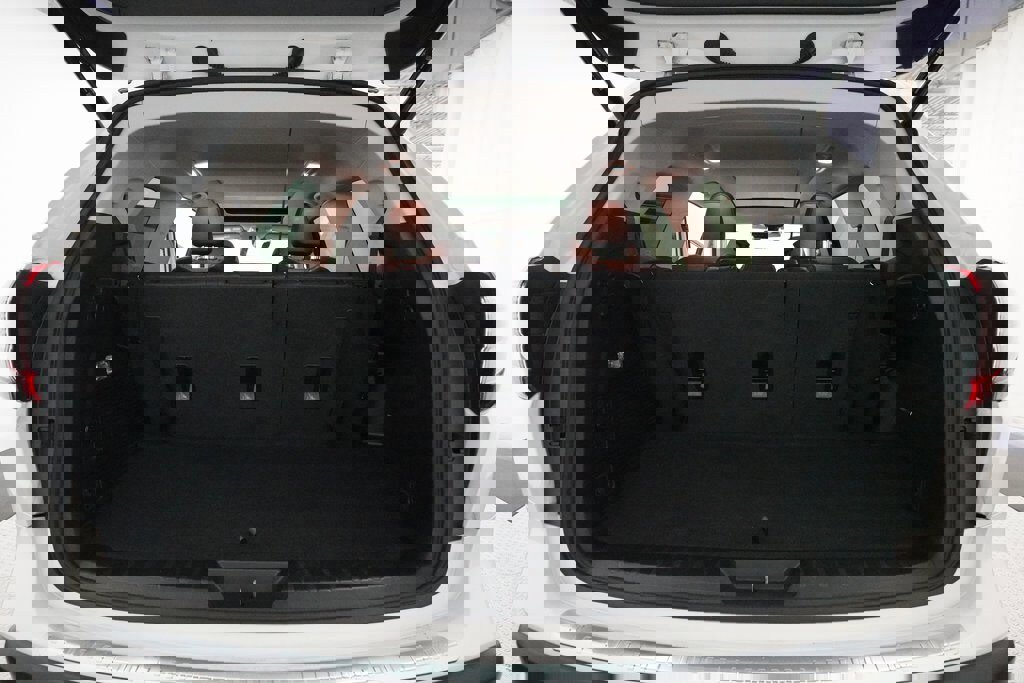 Certified 2023 Subaru Ascent Limited w/ Technology Package image 10