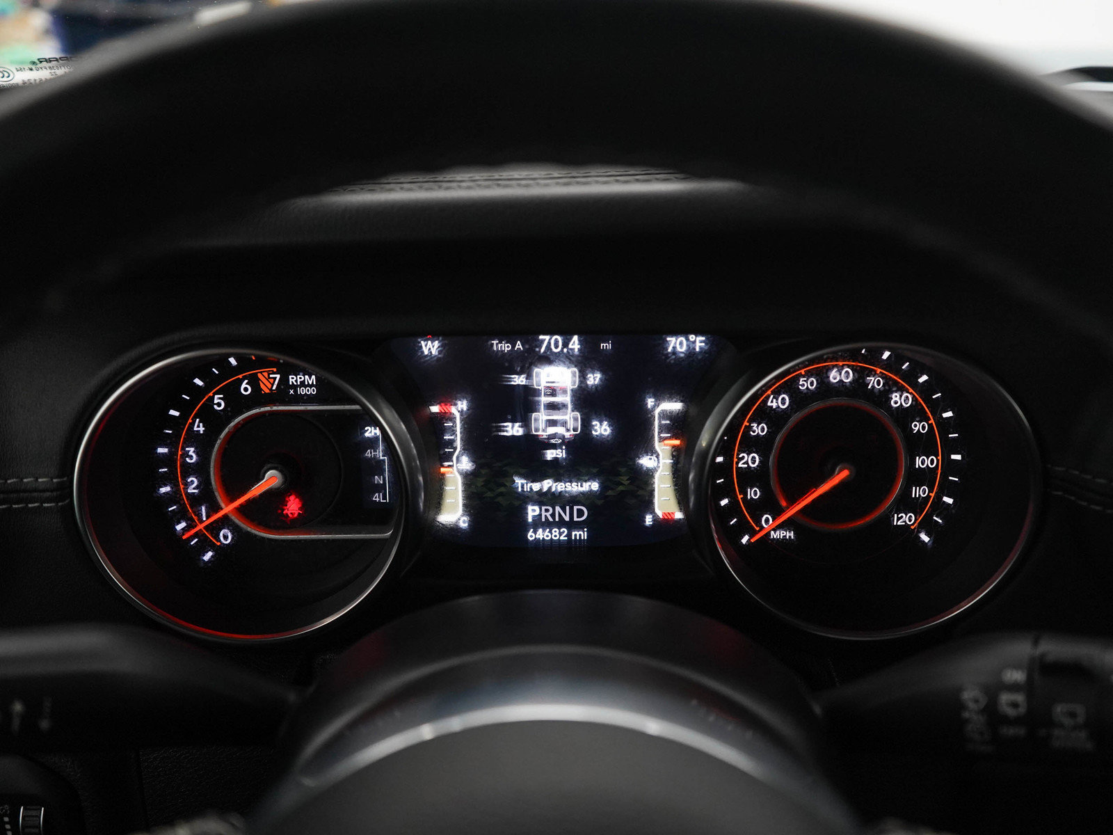 Used 2020 Jeep Wrangler Unlimited Sahara AWD/4WD image 24