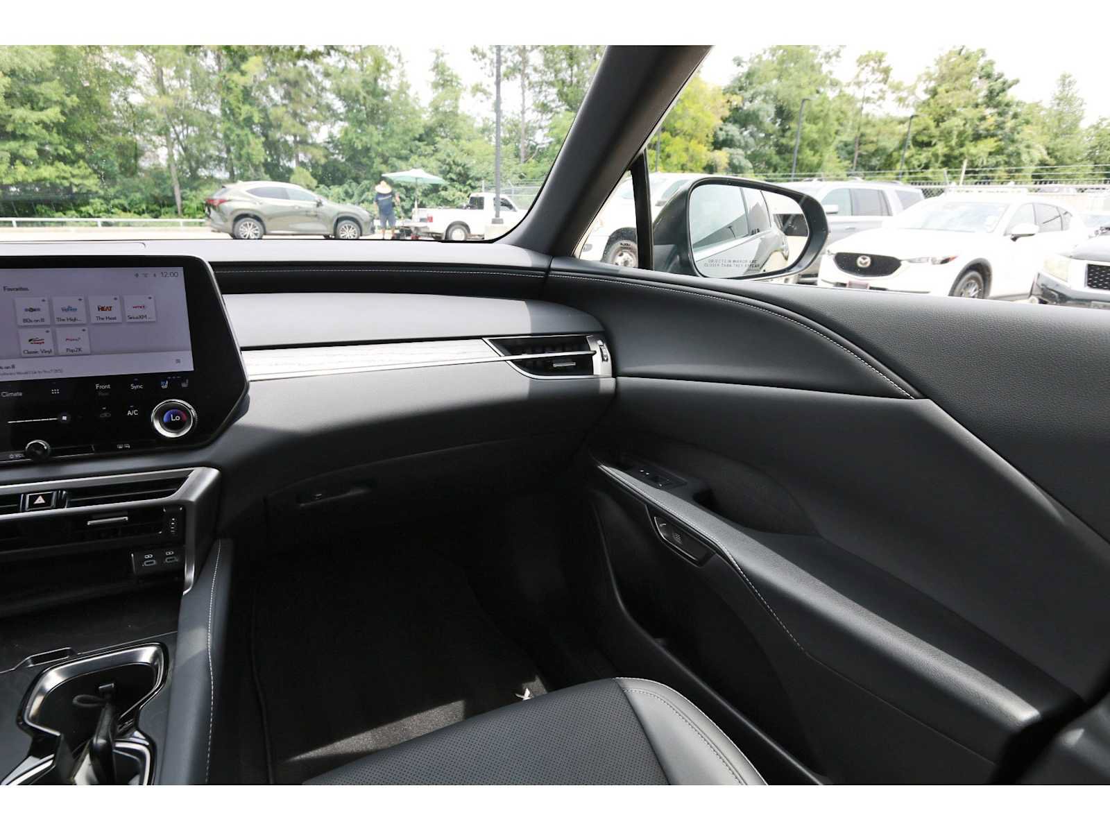 Used 2023 Lexus RX 350 Premium w/ Cold Area Package FWD image 8