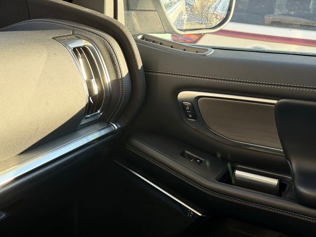 Used 2025 Ford Expedition Max Platinum image 43