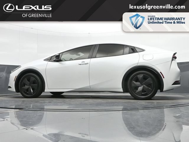 Used 2023 Toyota Prius LE FWD image 39