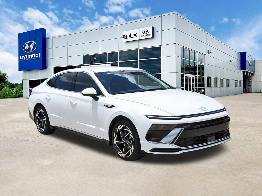 Certified 2026 Hyundai Sonata SEL FWD image 3