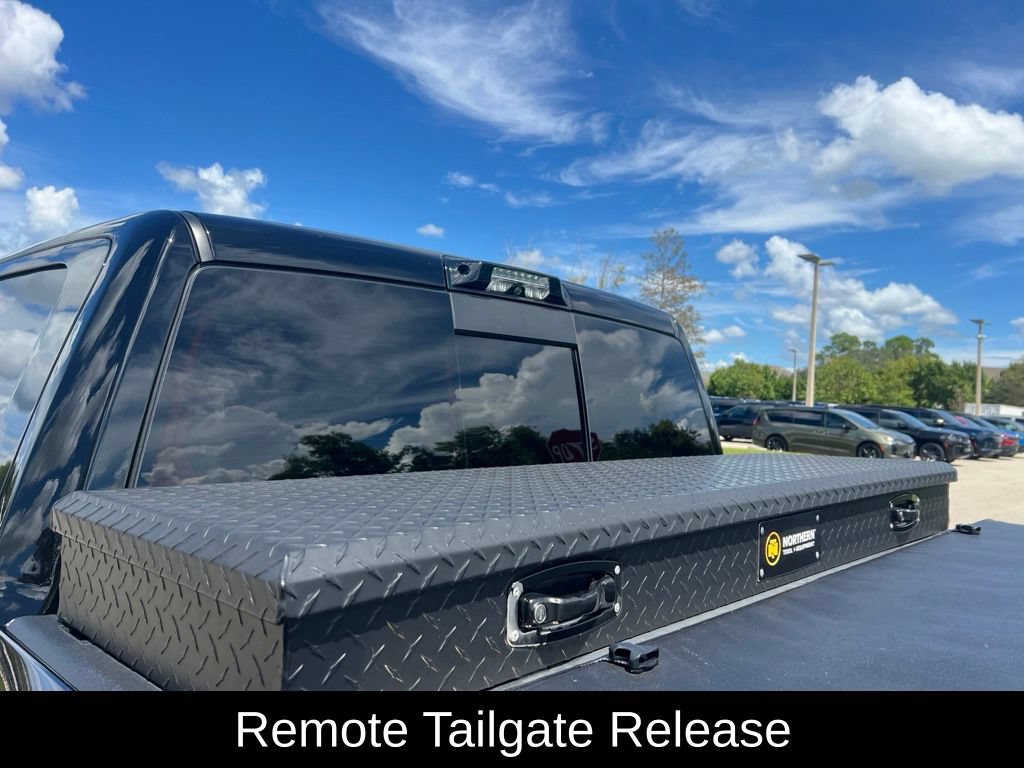 Used 2025 RAM 3500 Laramie w/ Night Edition AWD/4WD image 11