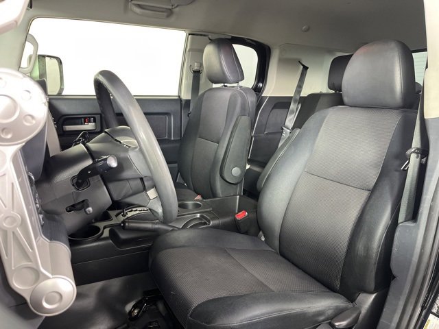 Used 2013 Toyota FJ Cruiser 4WD image 4