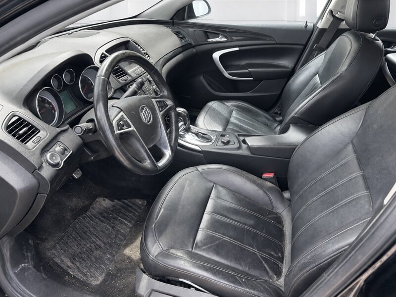 Used 2013 Buick Regal Premium FWD image 8