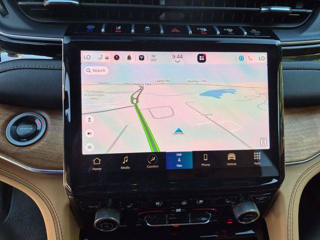 Certified 2024 Jeep Grand Cherokee Summit AWD/4WD image 13
