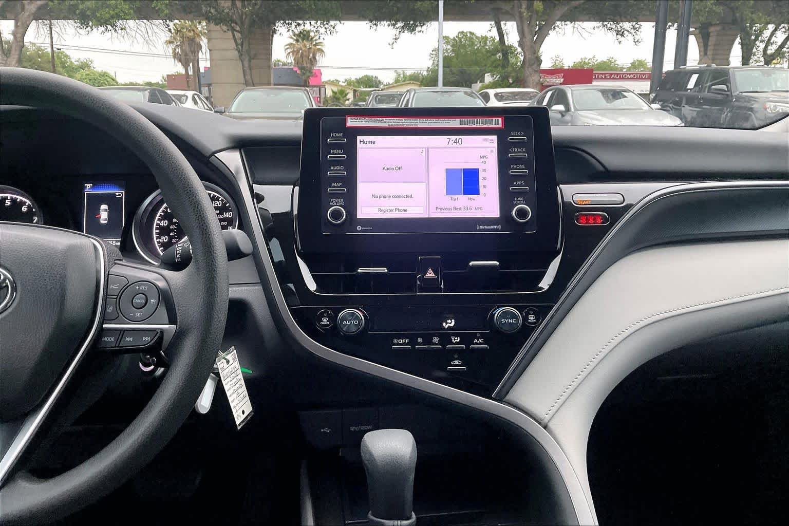 Used 2024 Toyota Camry LE FWD image 7