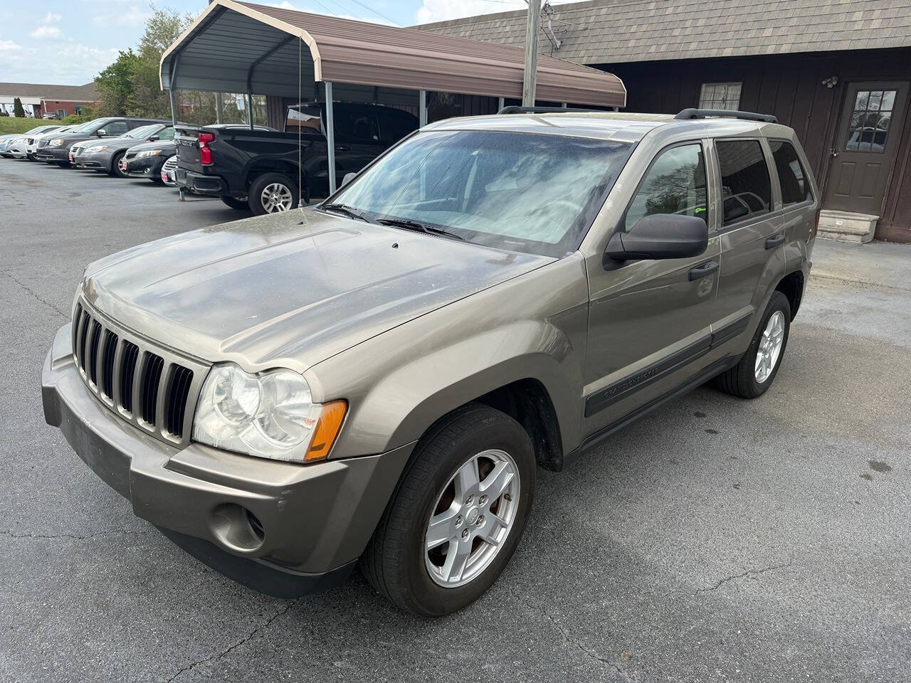 Used 2006 Jeep Grand Cherokee Laredo AWD/4WD image 8