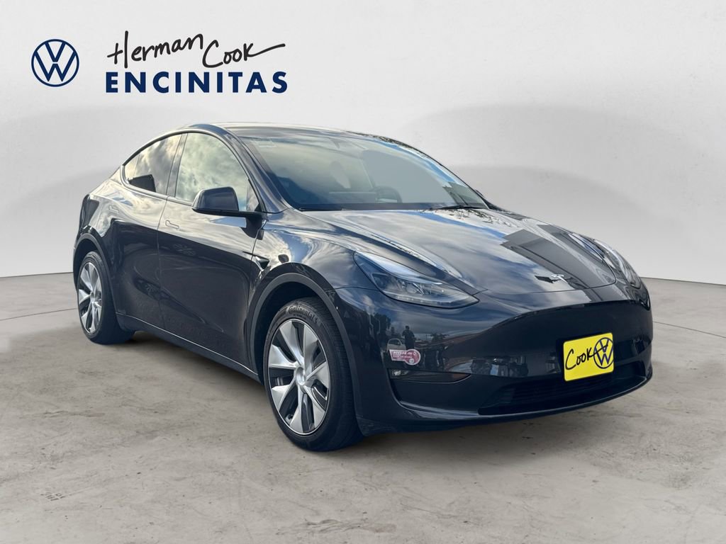 Used 2024 Tesla Model Y Long Range image 7