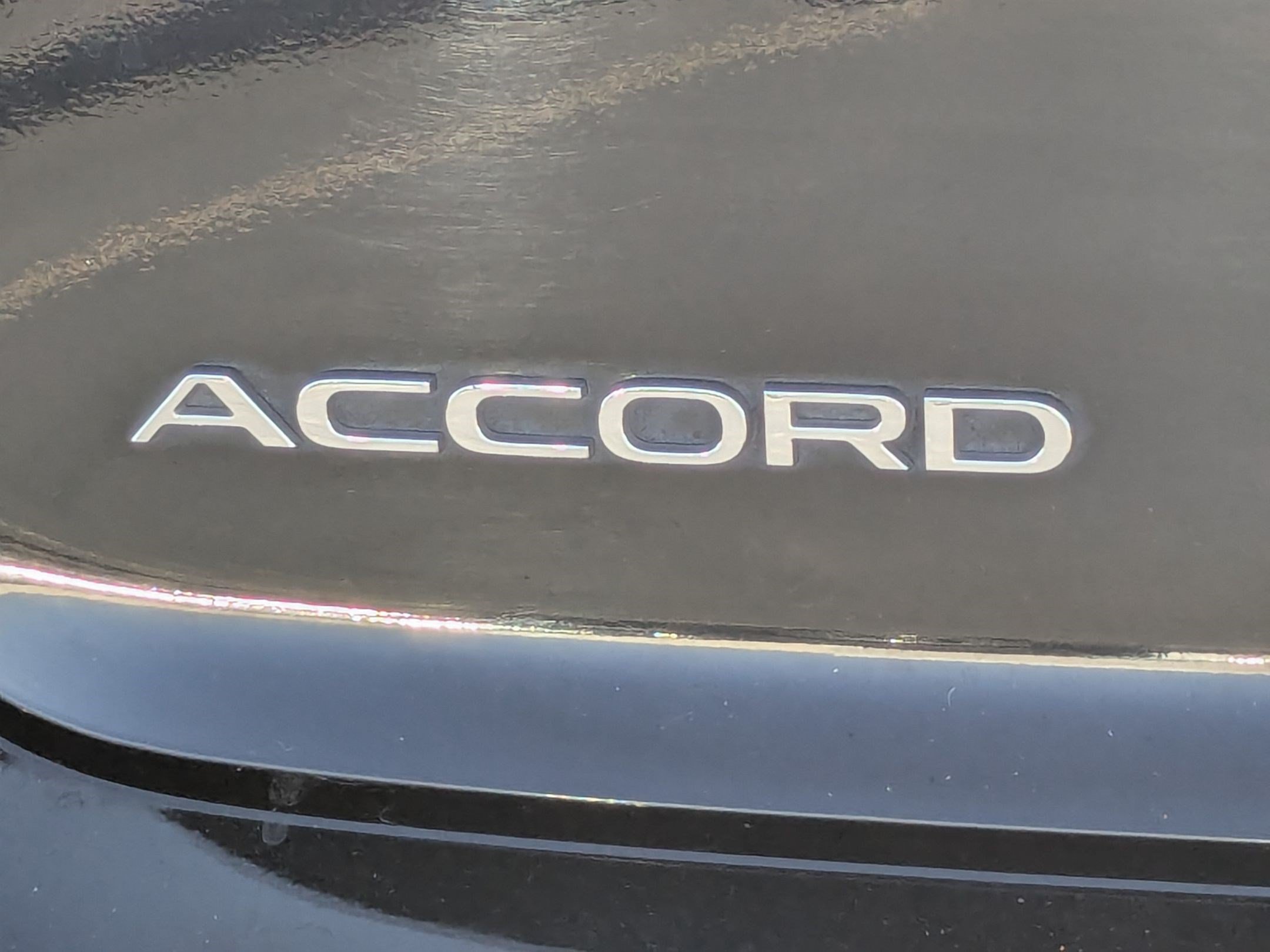 Used 2023 Honda Accord Sport image 12