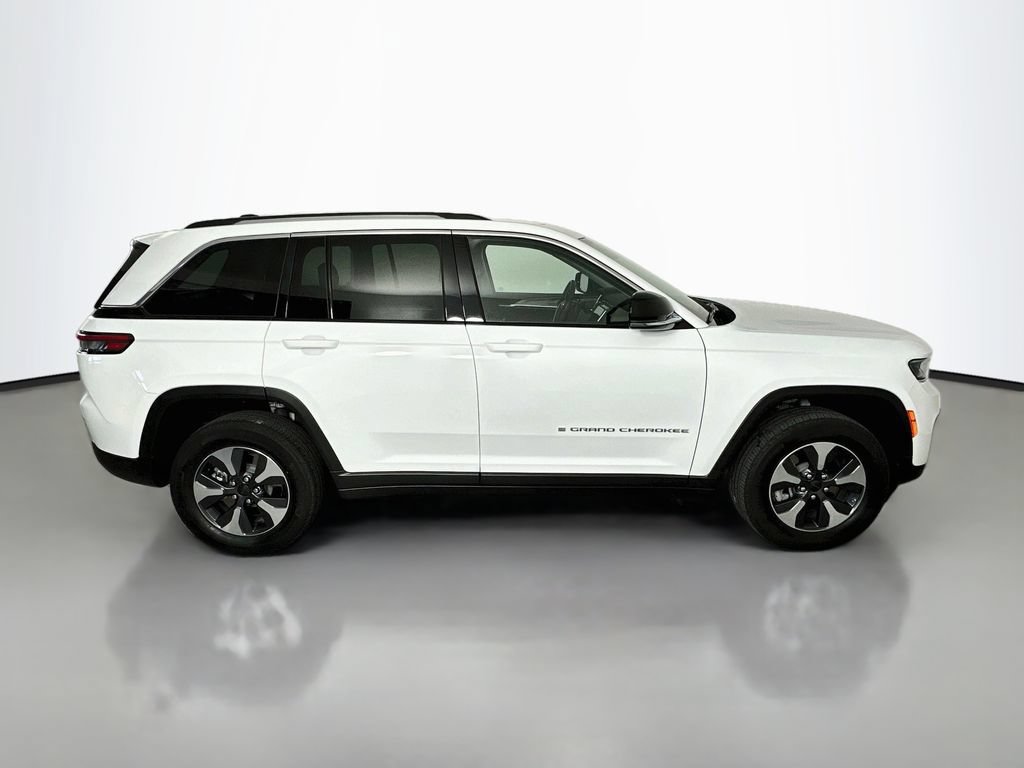 Used 2022 Jeep Grand Cherokee Limited 4xe AWD/4WD image 8