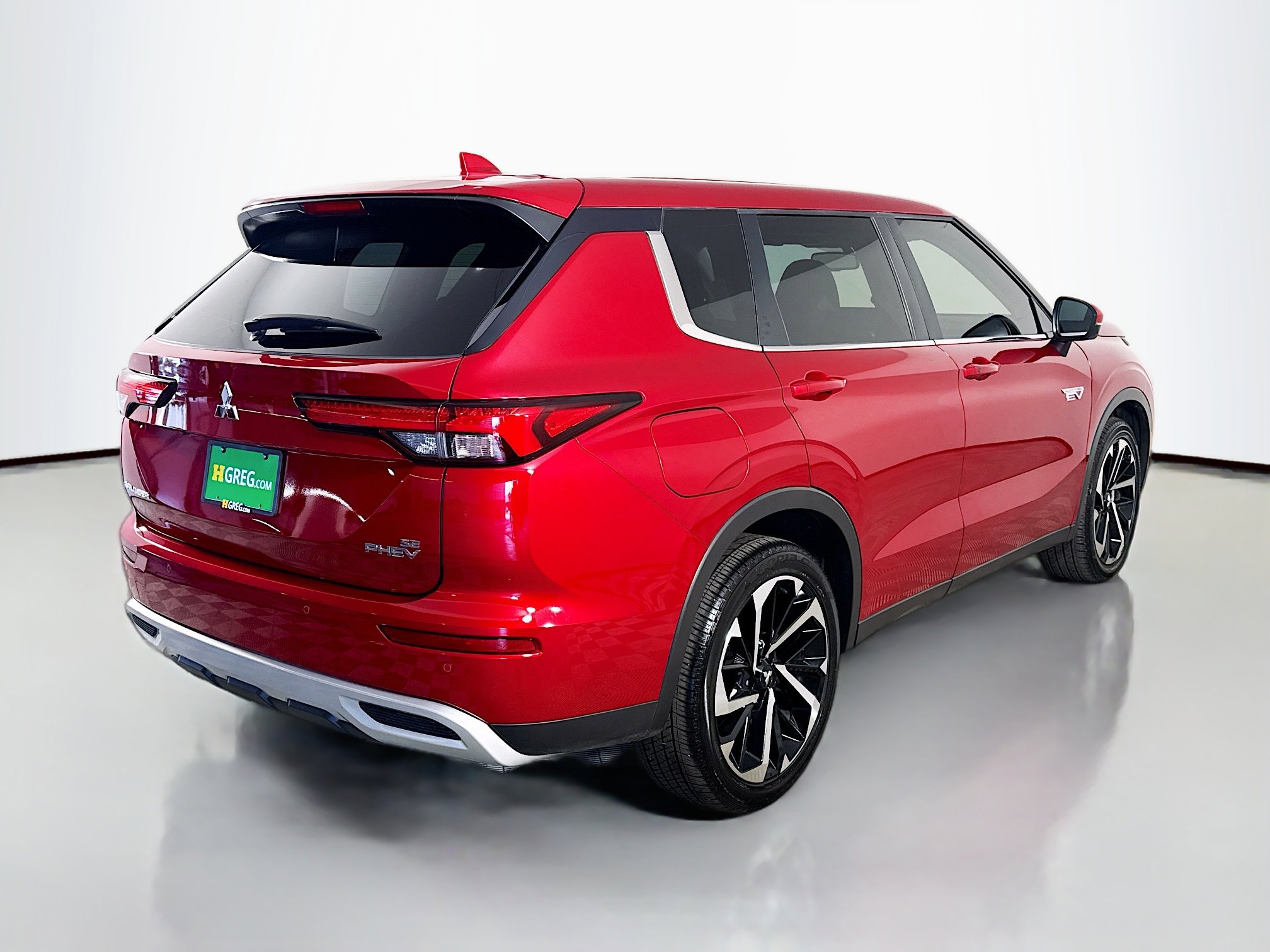 Used 2024 Mitsubishi Outlander SE image 10