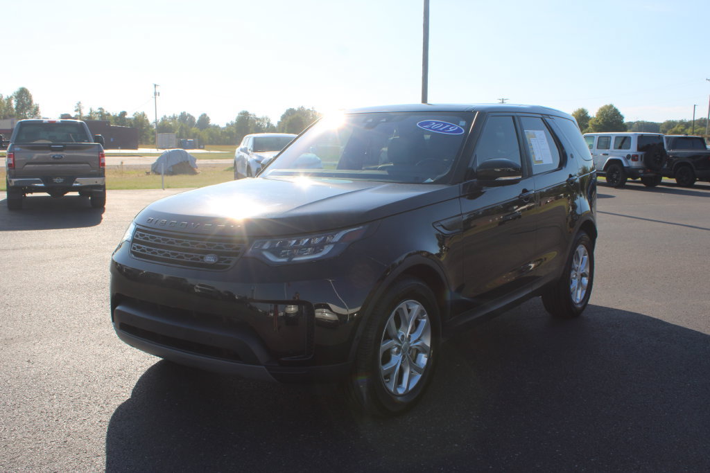 Used 2019 Land Rover Discovery SE AWD/4WD image 4