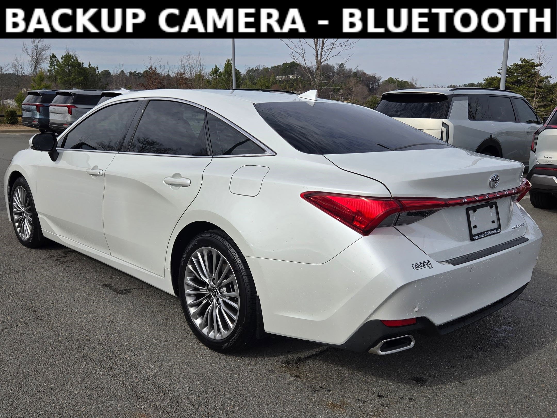 Used 2022 Toyota Avalon Limited w/ Advanced Safety Package image 5