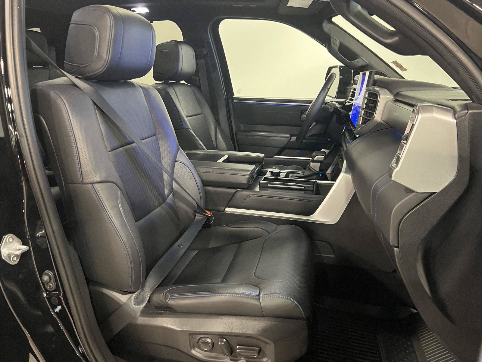 Used 2023 Toyota Sequoia Platinum AWD/4WD image 45