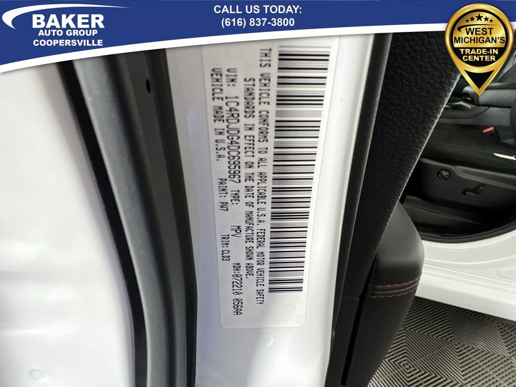 Used 2025 Dodge Durango GT image 33