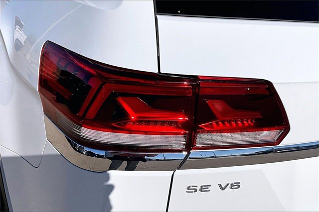 Used 2022 Volkswagen Atlas SE image 32