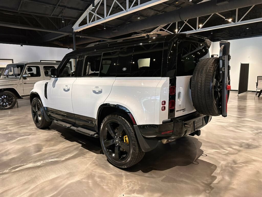 Used 2022 Land Rover Defender 110 X-Dynamic HSE AWD/4WD image 4