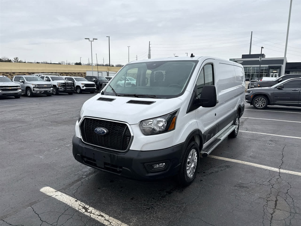 Used 2024 Ford Transit 250 w/ Exterior Upgrade Package image 4