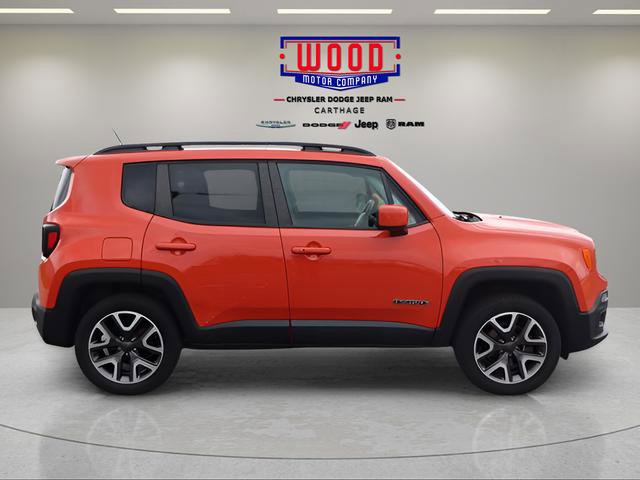Used 2016 Jeep Renegade Latitude image 5