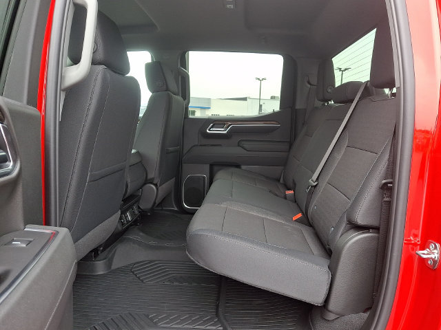 New 2026 Chevrolet Silverado 1500 LT w/ Z71 Off-Road Package AWD/4WD image 6