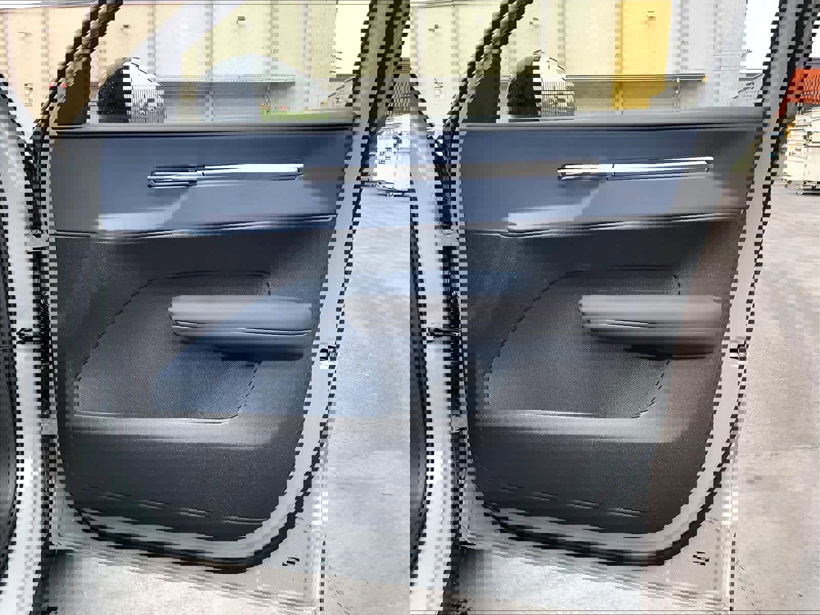 New 2026 Volvo EX30 Plus w/ Climate Package image 30