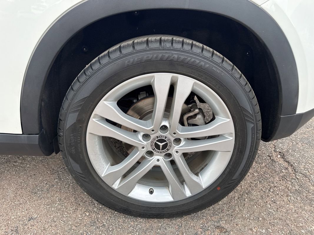 Used 2018 Mercedes-Benz GLA 250 4MATIC image 37