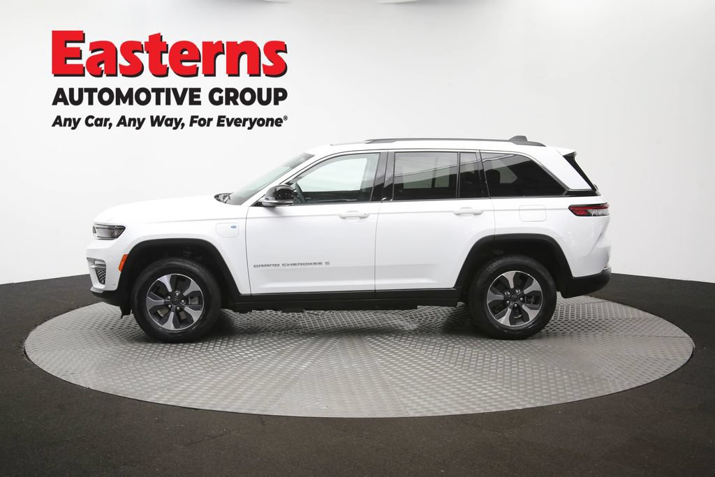 Used 2022 Jeep Grand Cherokee Limited 4xe w/ Luxury Tech Group II AWD/4WD image 63