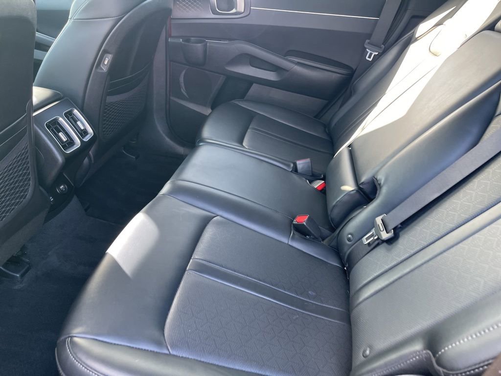 Used 2021 Kia Sorento S image 24