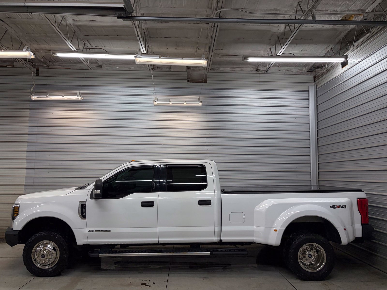 Used 2019 Ford F350 XLT AWD/4WD image 8