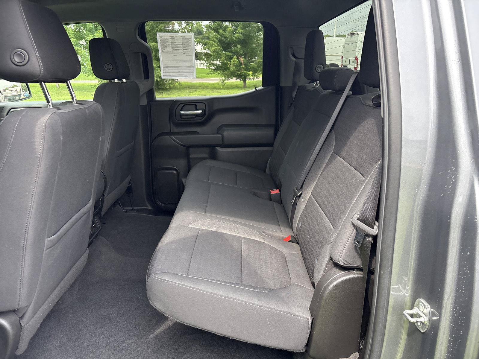 Used 2021 Chevrolet Silverado 1500 LT AWD/4WD image 10