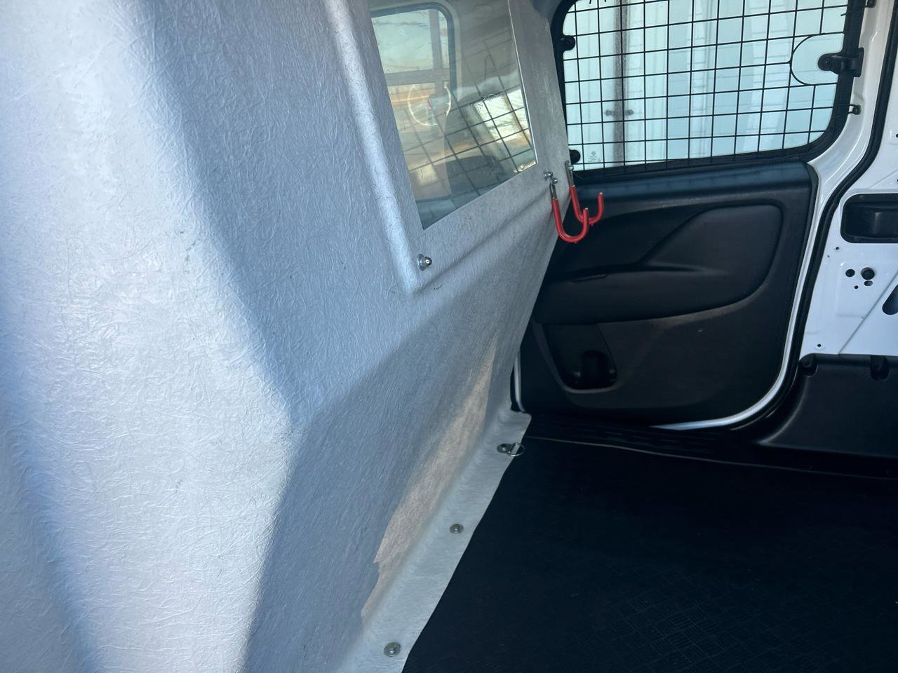 Used 2022 RAM ProMaster City Tradesman w/ Window Group 05 image 12