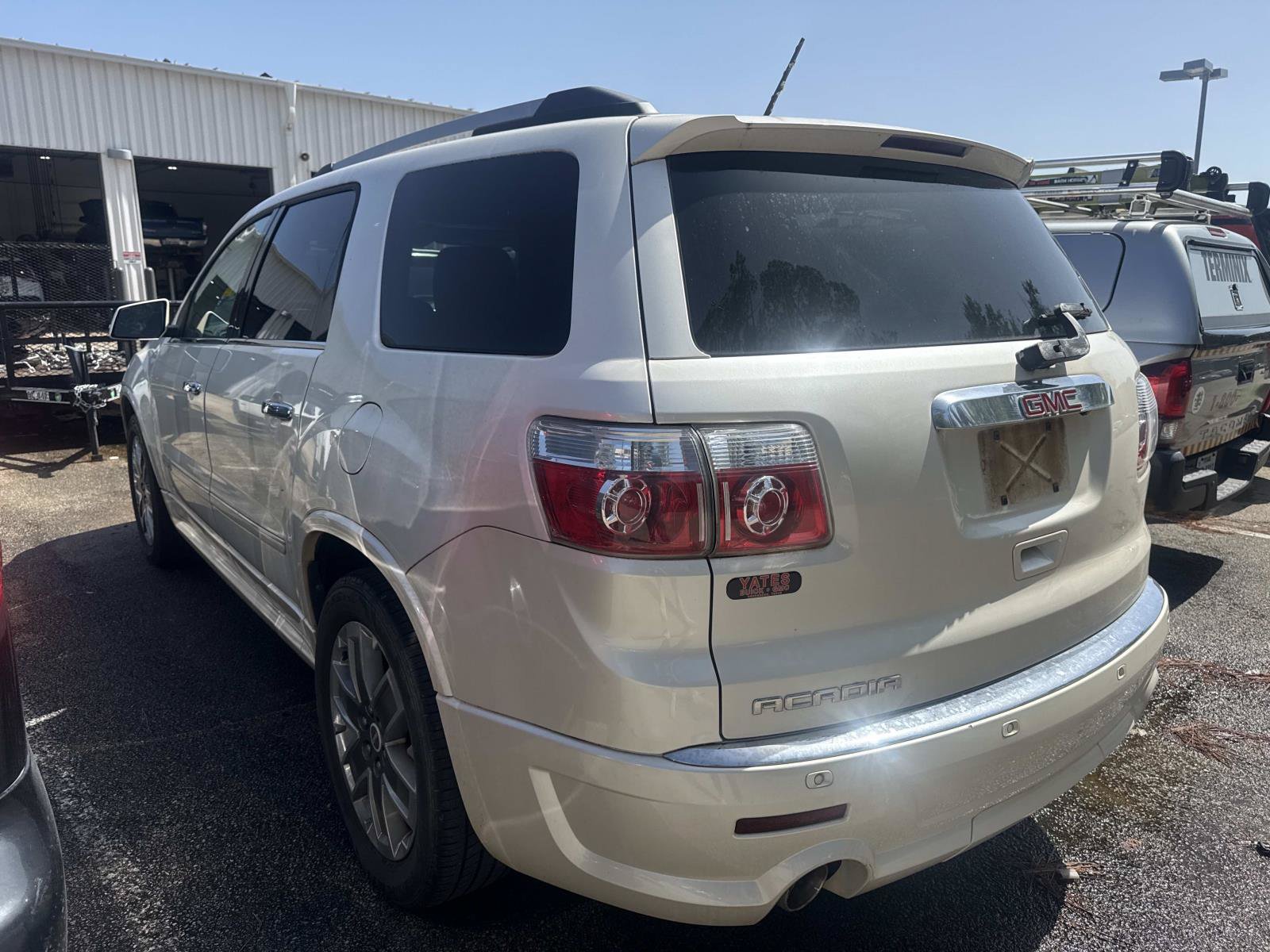 Used 2012 GMC Acadia Denali FWD image 10
