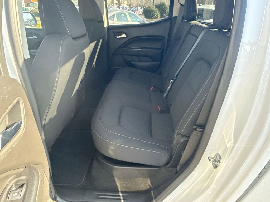 Used 2017 Chevrolet Colorado LT image 16