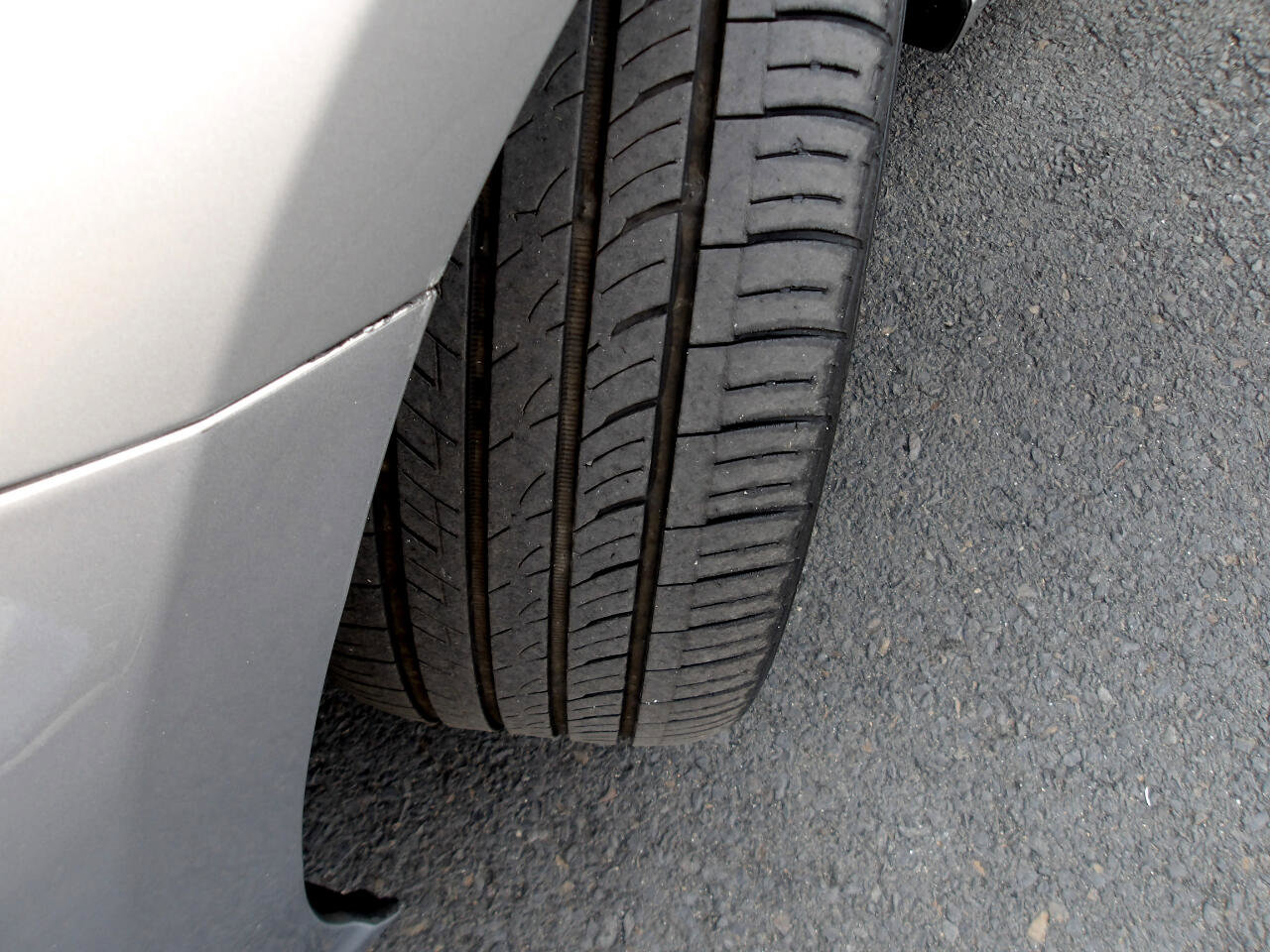 Used 2021 Toyota Camry XSE image 25