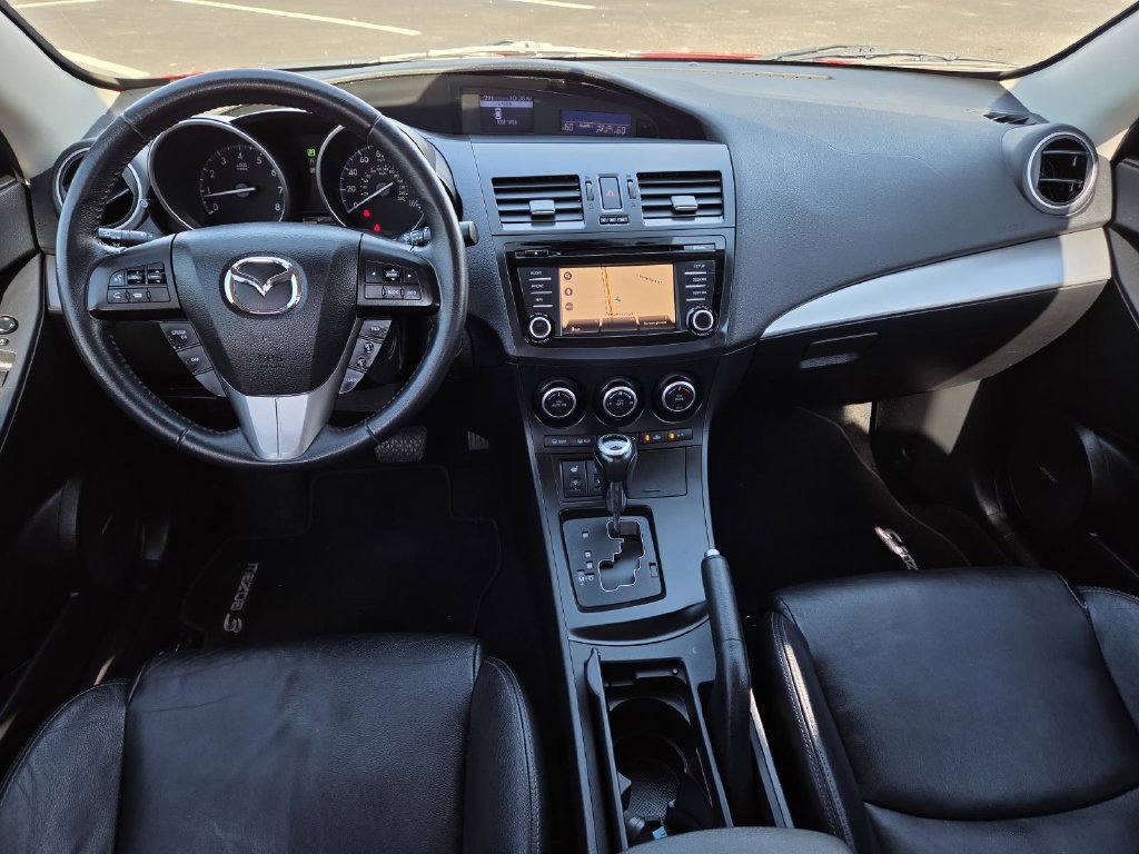Used 2013 MAZDA MAZDA3 i Grand Touring w/ Tech Pkg FWD image 26
