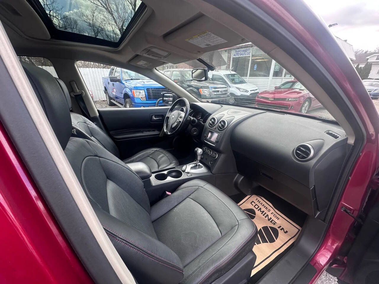 Used 2011 Nissan Rogue SV w/ SL Pkg image 13