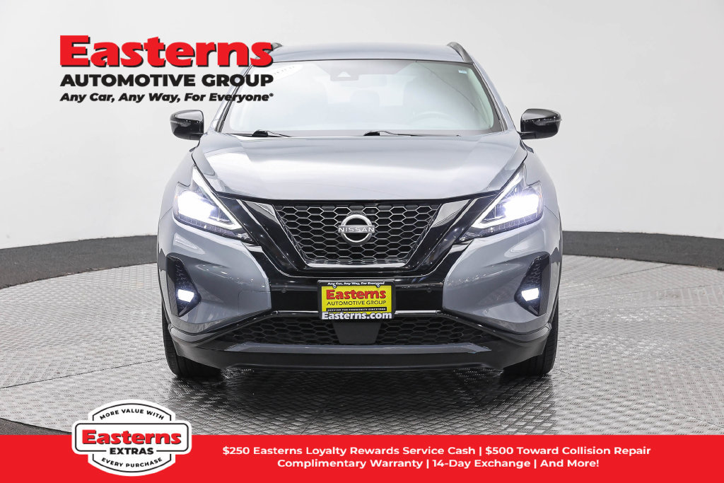 Used 2023 Nissan Murano SV w/ SV Midnight Edition Package AWD/4WD image 3