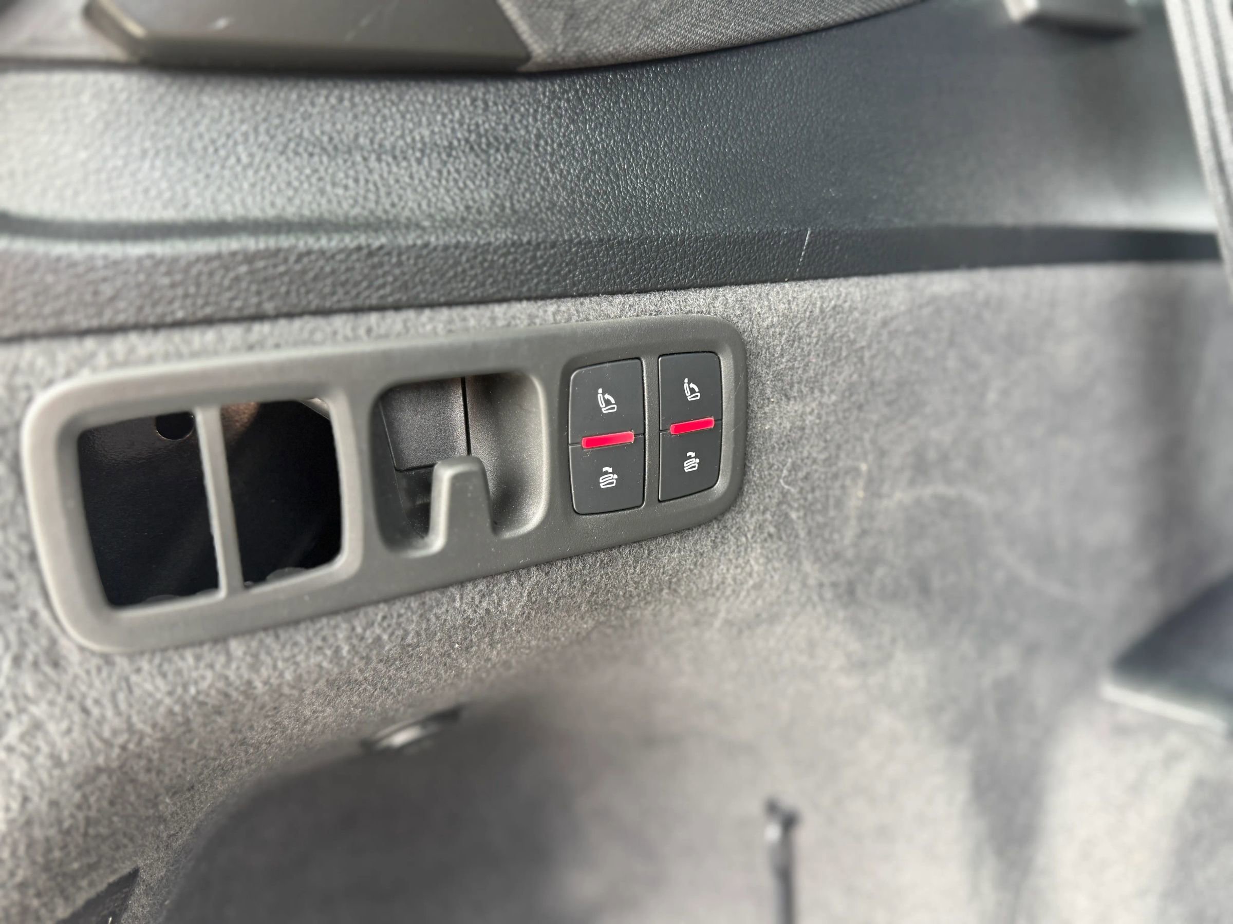 Used 2018 Audi Q7 3.0T Prestige w/ Prestige Package image 18