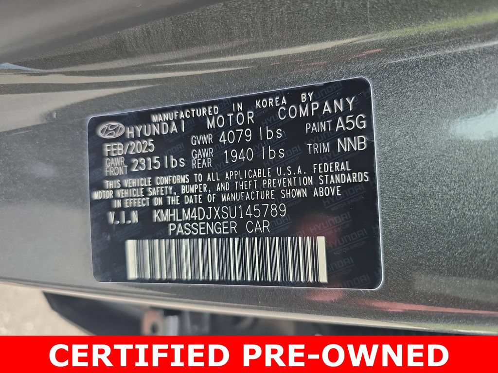 Certified 2025 Hyundai Elantra SEL FWD image 36