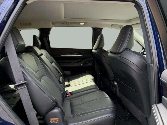 Used 2023 INFINITI QX60 Sensory w/ Vision Package AWD/4WD image 27