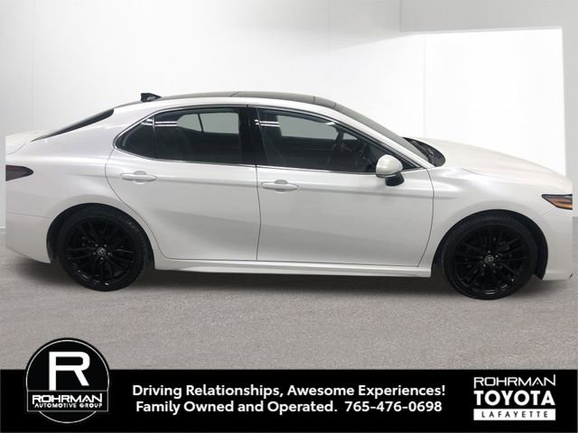 Used 2023 Toyota Camry XSE image 8