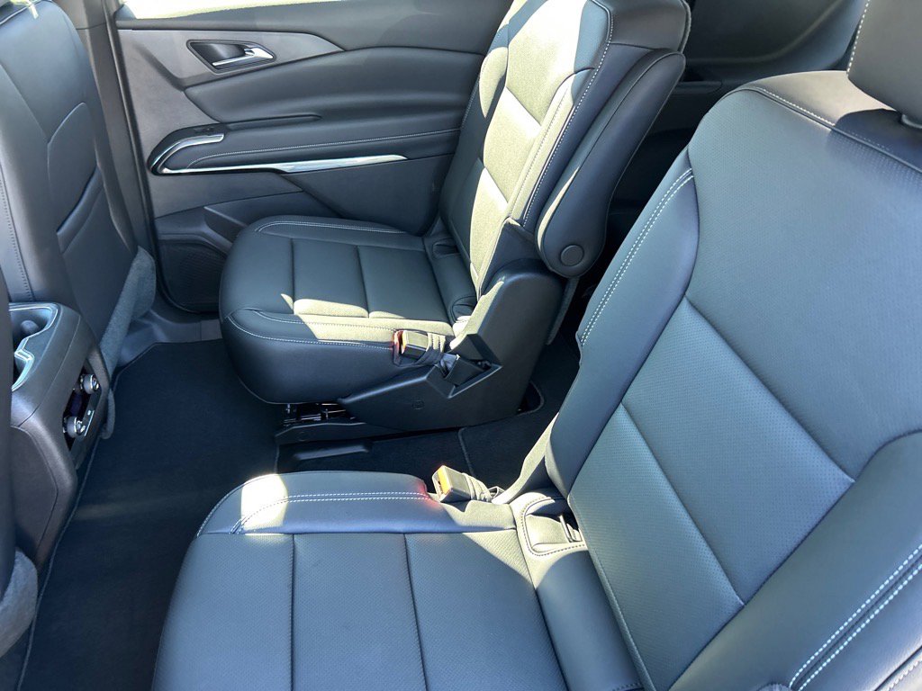 New 2026 Chevrolet Traverse LT w/ Driver Confidence Package image 7