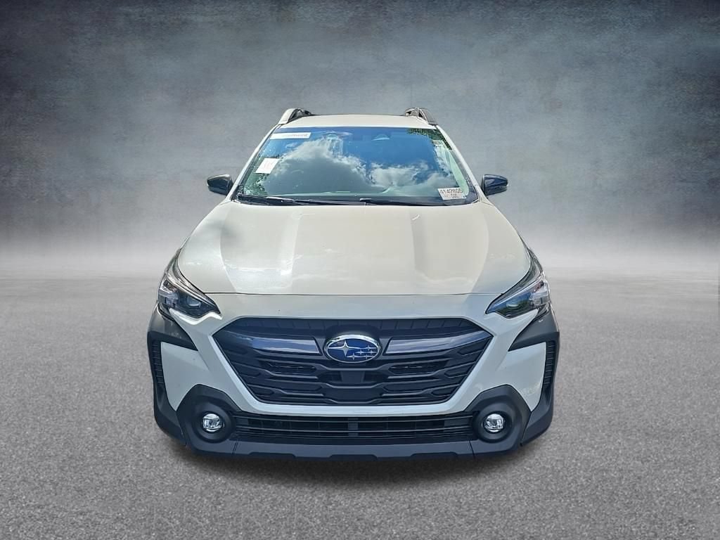 Used 2024 Subaru Outback Premium AWD/4WD image 3