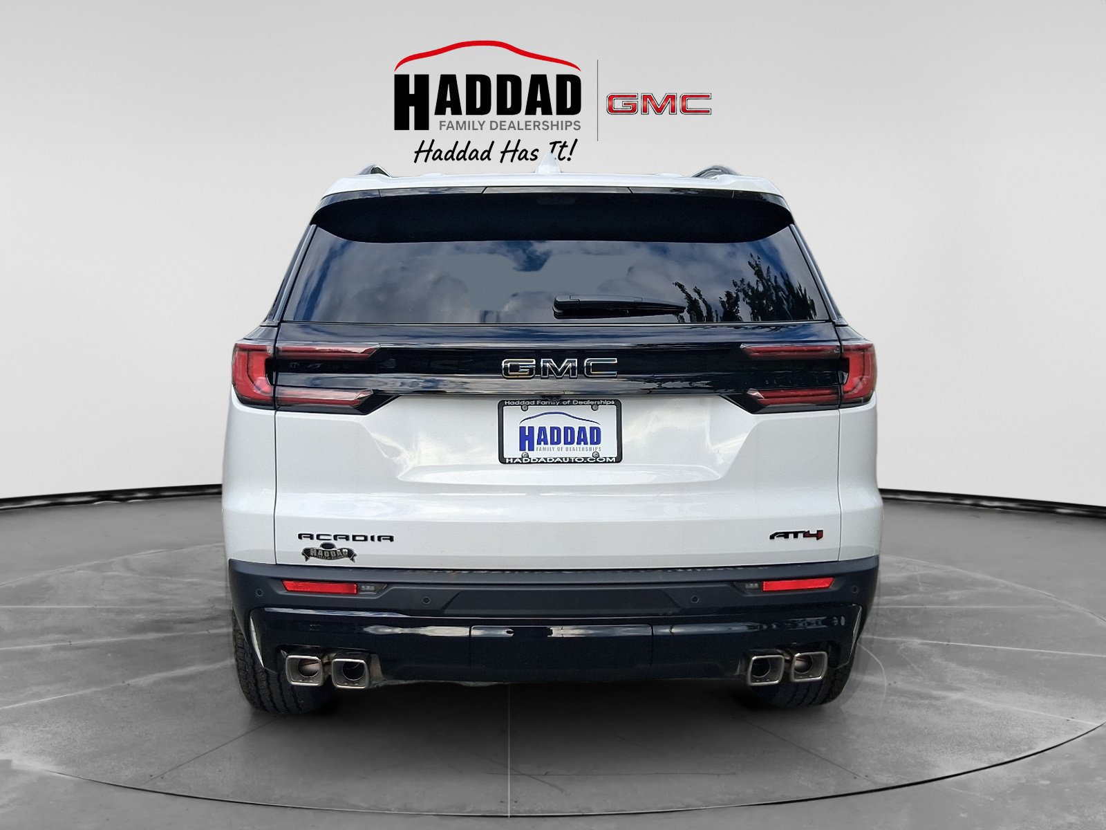 New 2027 GMC Acadia AT4 w/ Luxury Package AWD/4WD image 3